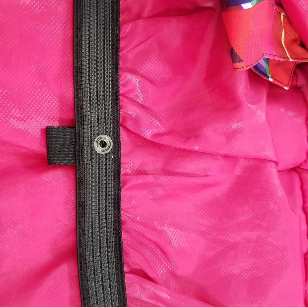 Patterned Ski Jacket In Like New Condition. - image 6